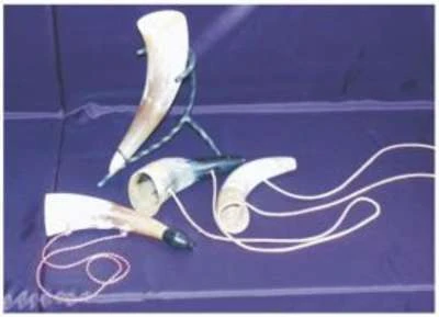 Shop-halona Pfeil Und Bogen Kinderbogen Extra Dickes Holz, 3 Pfeile, Flitzebogen 100cm 5 Shop-halona Pfeil Und Bogen Kinderbogen Extra Dickes Holz, 3 Pfeile, Flitzebogen 100cm