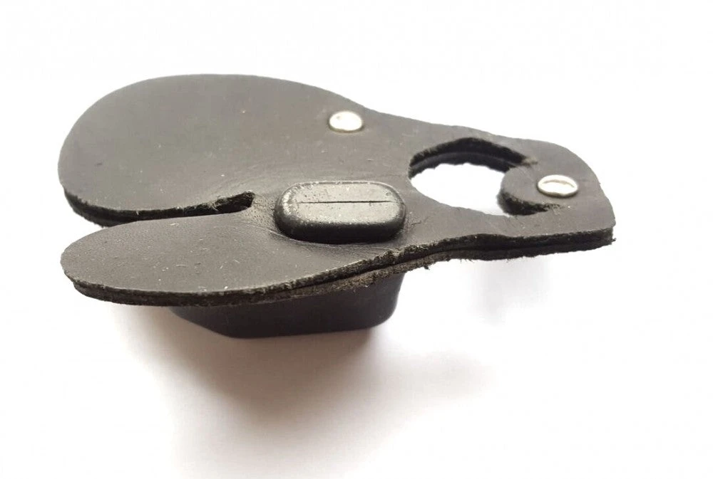 Shop-halona Halona Fingertab Mit Trenner, Tab F. Bogensport, Bogenschiessen, Halona LH S - X 2 Shop-halona Halona Fingertab Mit Trenner, Tab F. Bogensport, Bogenschiessen, Halona LH S - X